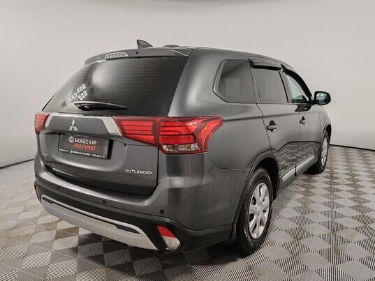 Mitsubishi Outlander, 2018&nbsp;г., 187&nbsp;808&nbsp;км