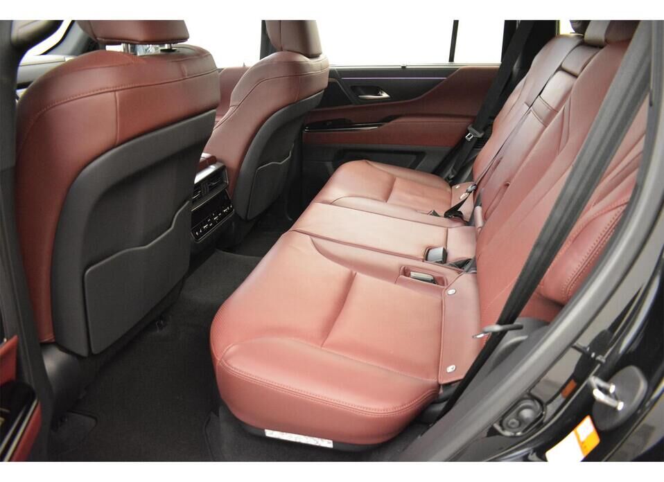 Lexus LX, IV 600 3.5 AT (415 л.с.) 4WD