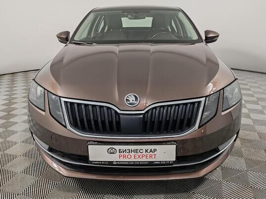 Skoda Octavia, 2018&nbsp;г., 216&nbsp;373&nbsp;км