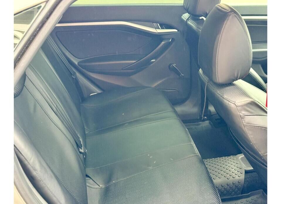 LADA (ВАЗ) Vesta, I 1.6 MT (106 л.с.)