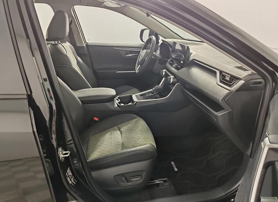 Toyota RAV4, V (XA50) 2.0 CVT (171 л.с.) 4WD