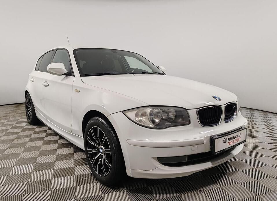BMW 1 серии, I (E81/E82/E87/E88) Рестайлинг 118i 2.0 AT (136 л.с.)