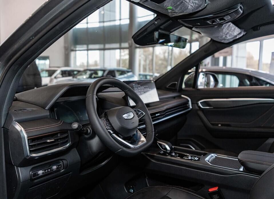 Geely Okavango, I Рестайлинг 2.0 AMT (200 л.с.)