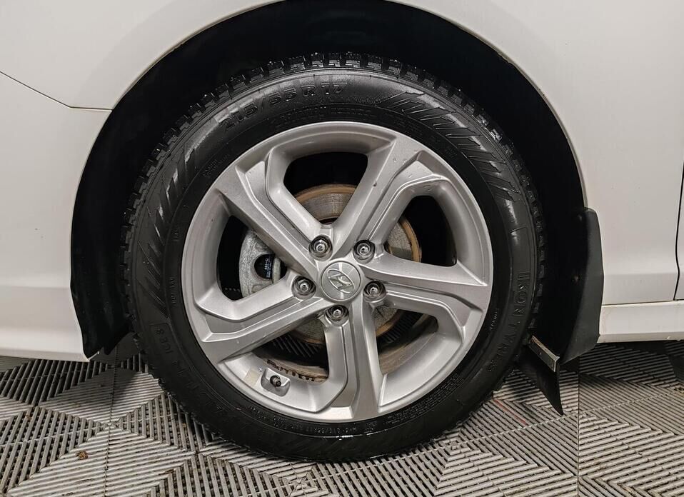 Hyundai Sonata, VII (LF) Рестайлинг 2.0 AT (150 л.с.)