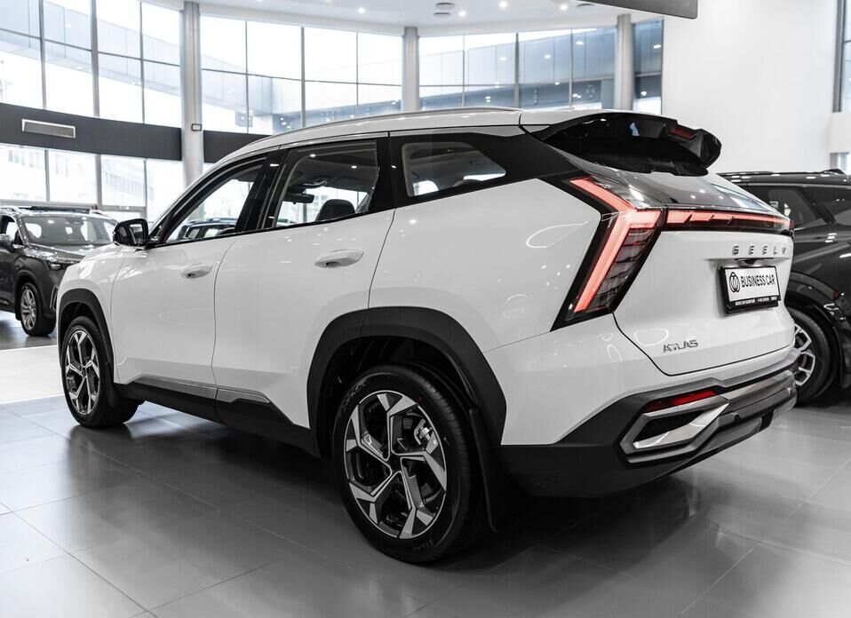 Geely Atlas, II 2.0 AT (200 л.с.) 4WD