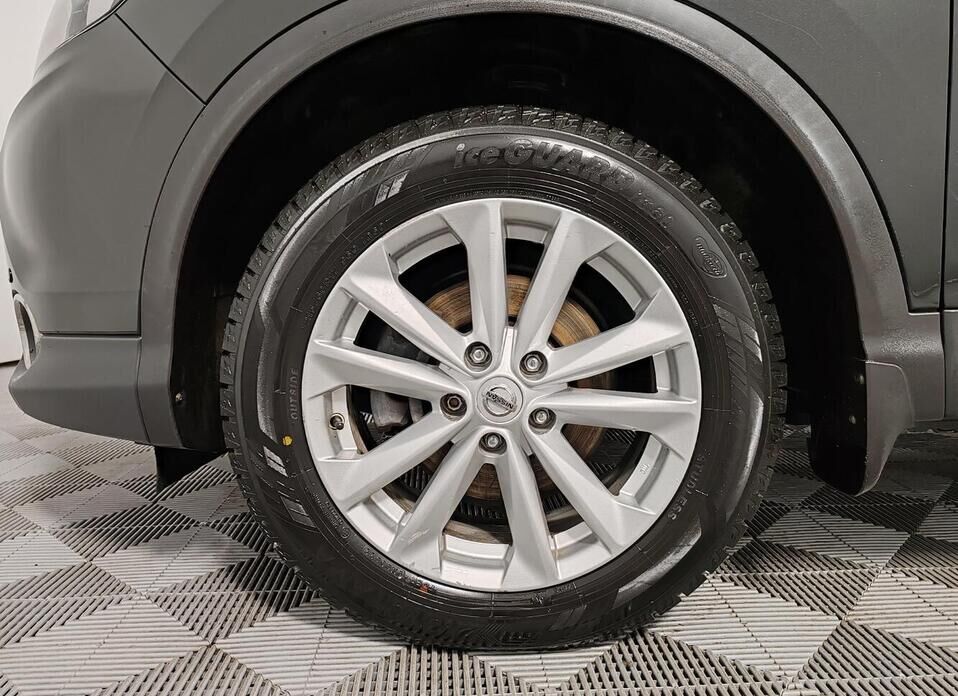 Nissan Qashqai, II 2.0 CVT (144 л.с.) 4WD