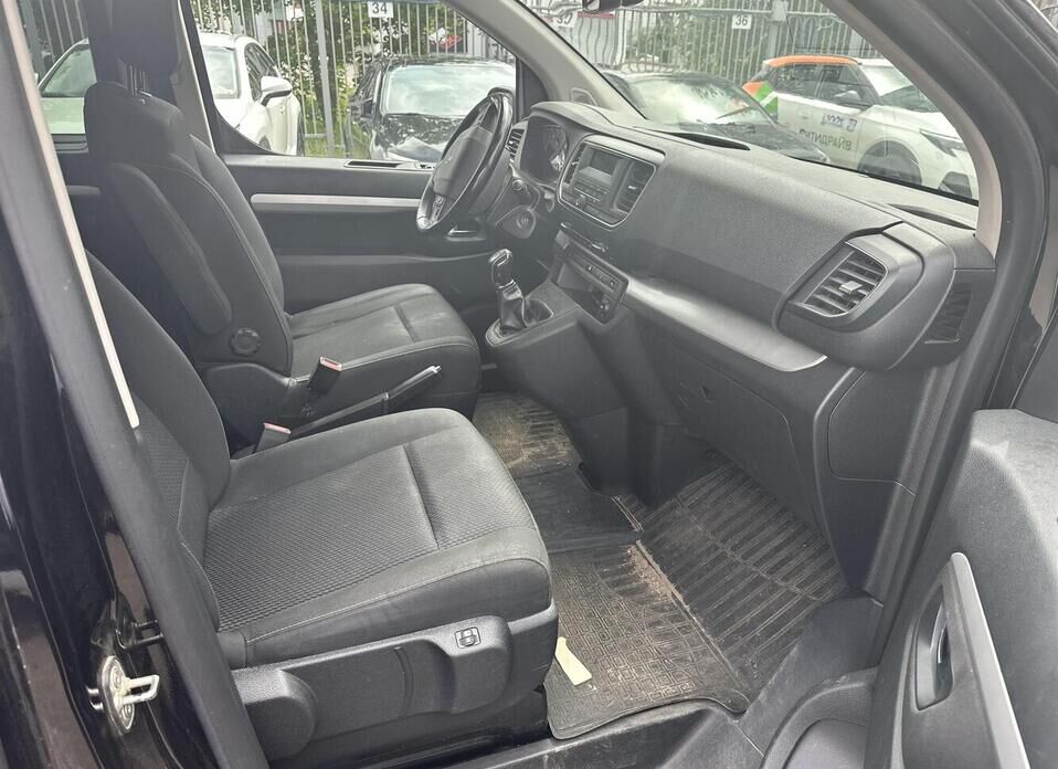 Peugeot Traveller 1.6d MT (115 л.с.)
