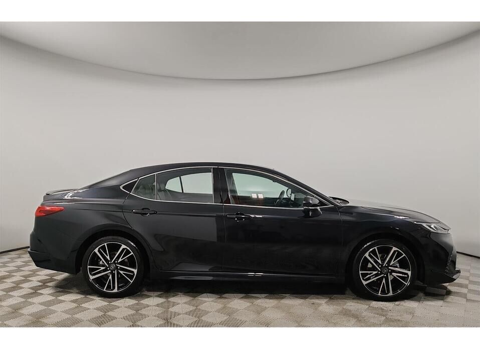 Toyota Camry, IX (XV80) China Market 2.0 CVT (173 л.с.)