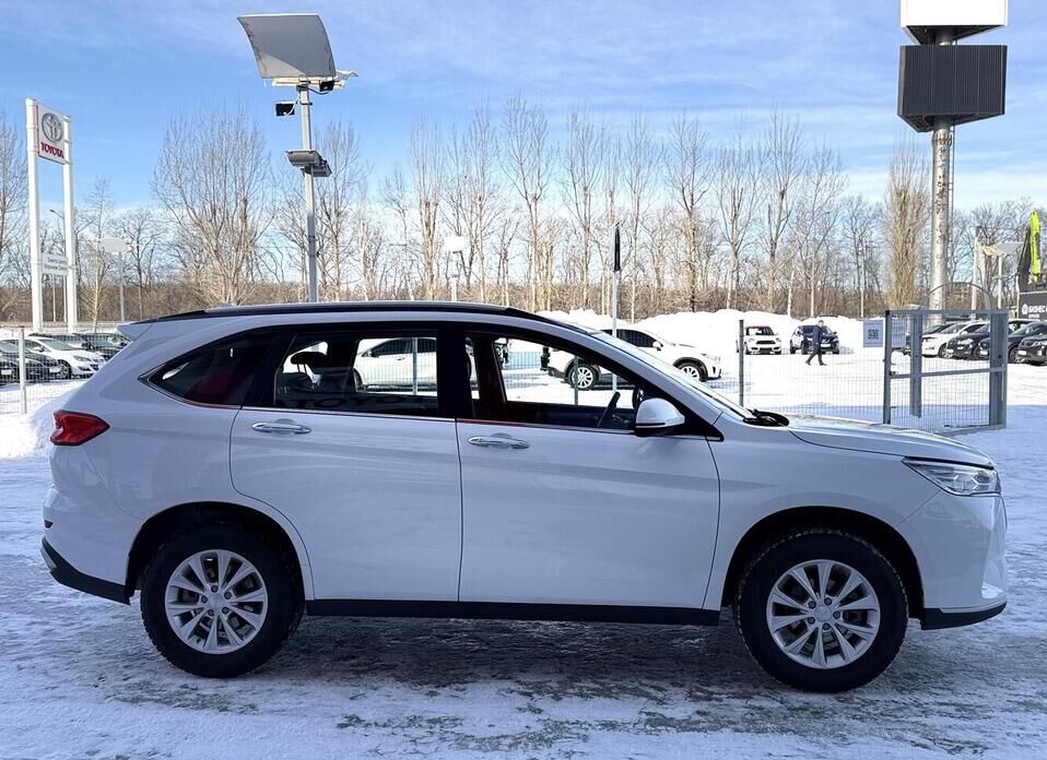 Haval M6, II 1.5 AMT (143 л.с.)