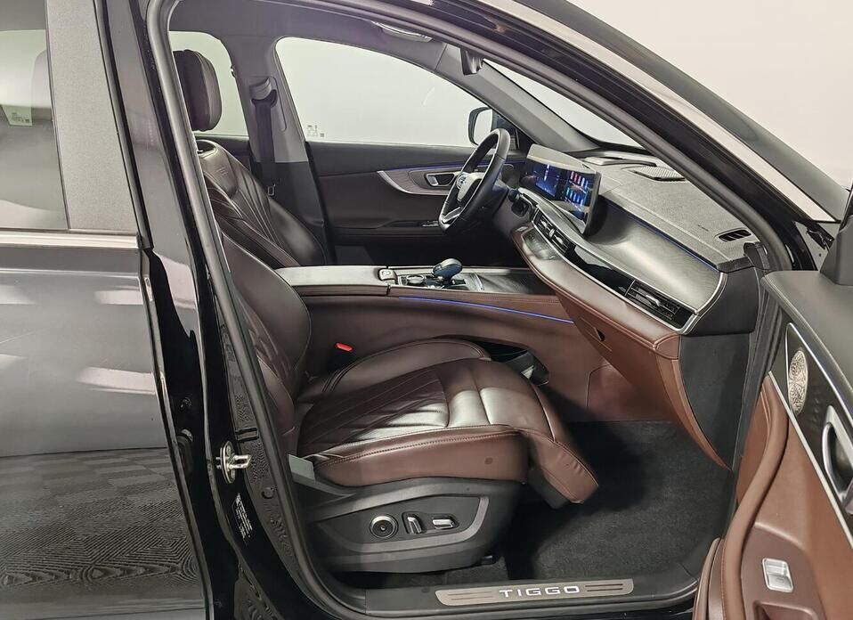 Chery Tiggo 8 Pro Plug-in Hybrid 1.5hyb AT (235 л.с.)