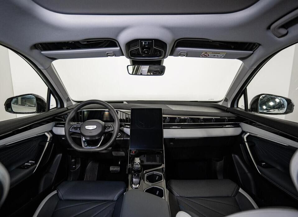 Geely Atlas, II 2.0 AT (200 л.с.) 4WD