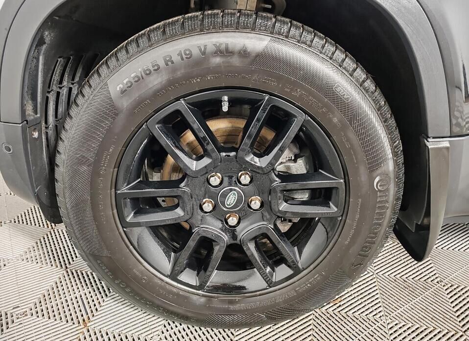 Land Rover Defender, II 110 2.0d AT (200 л.с.) 4WD