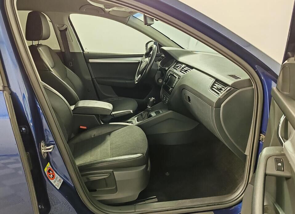 Skoda Octavia 1.4 AMT (140 л.с.)