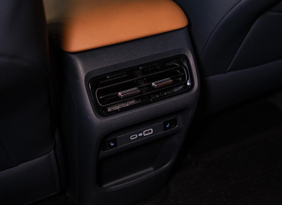 Geely EX5 EM-i 1.5hyb AT (218 л.с.)