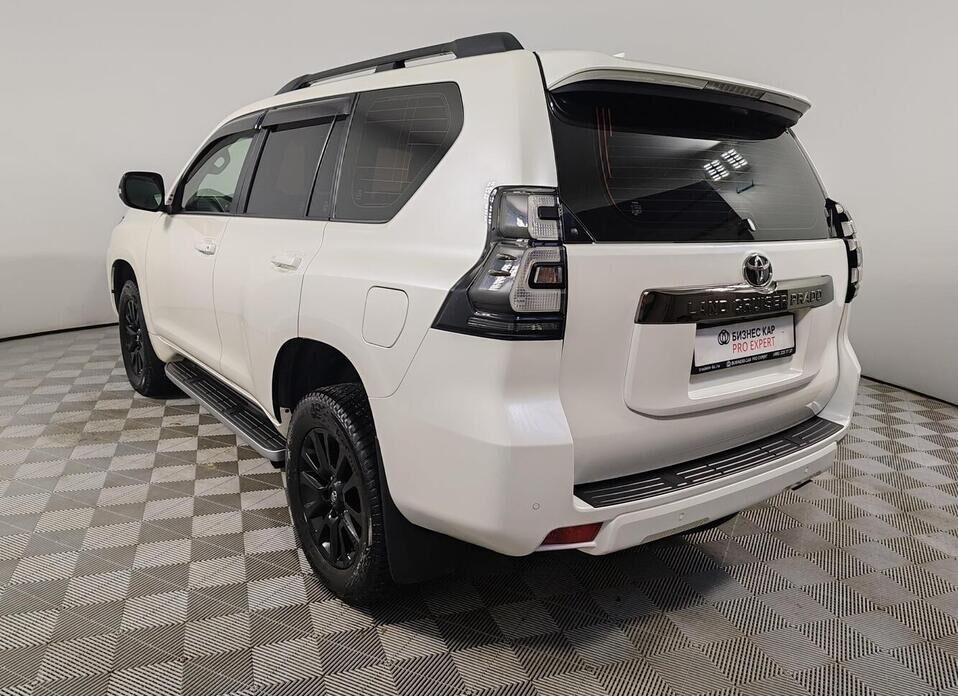 Toyota Land Cruiser Prado, 150 Series Рестайлинг 3 2.8d AT (200 л.с.) 4WD