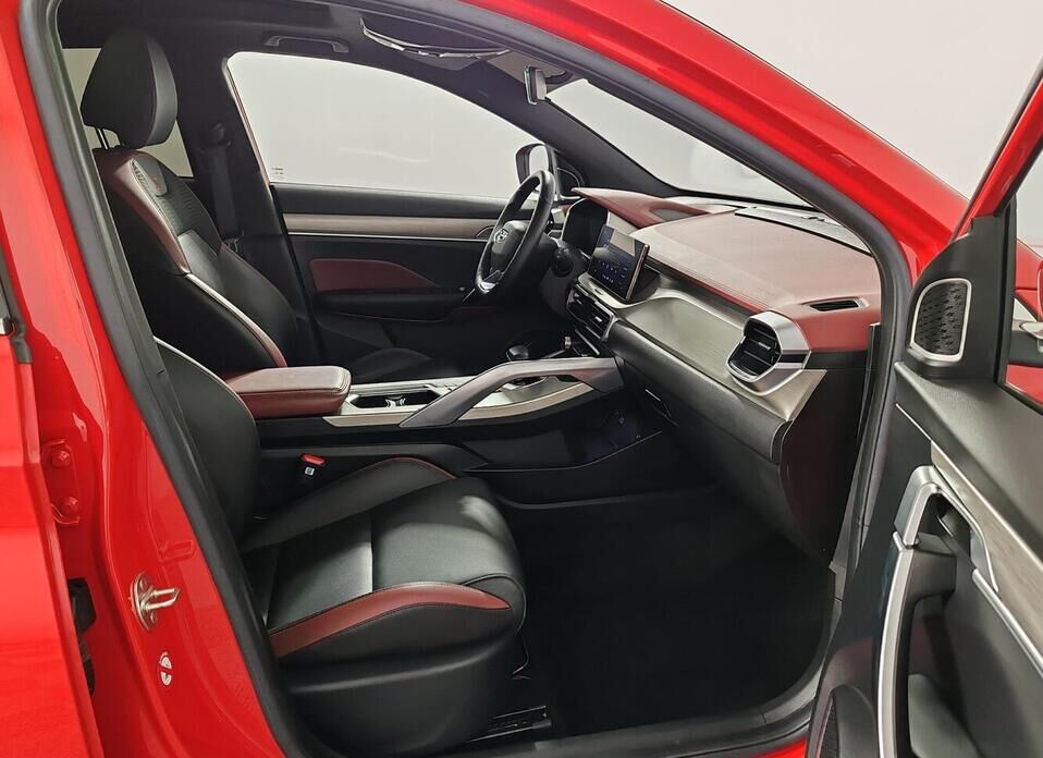 Geely Coolray 1.5 AMT (150 л.с.)
