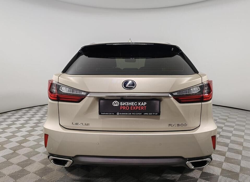 Lexus RX, IV 300 2.0 AT (238 л.с.) 4WD