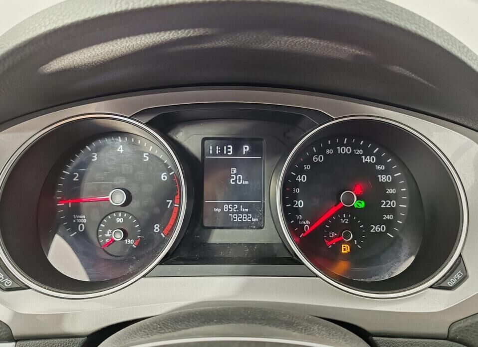 Volkswagen Jetta 1.6 AT (110 л.с.)