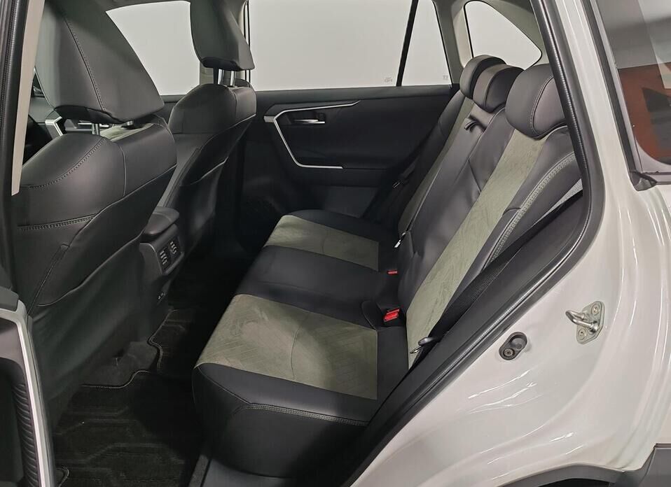 Toyota RAV4, V (XA50) 2.0 CVT (171 л.с.) 4WD