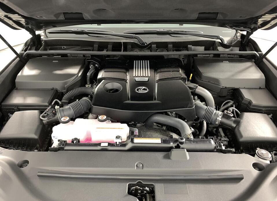 Lexus LX, IV 600 3.5 AT (415 л.с.) 4WD