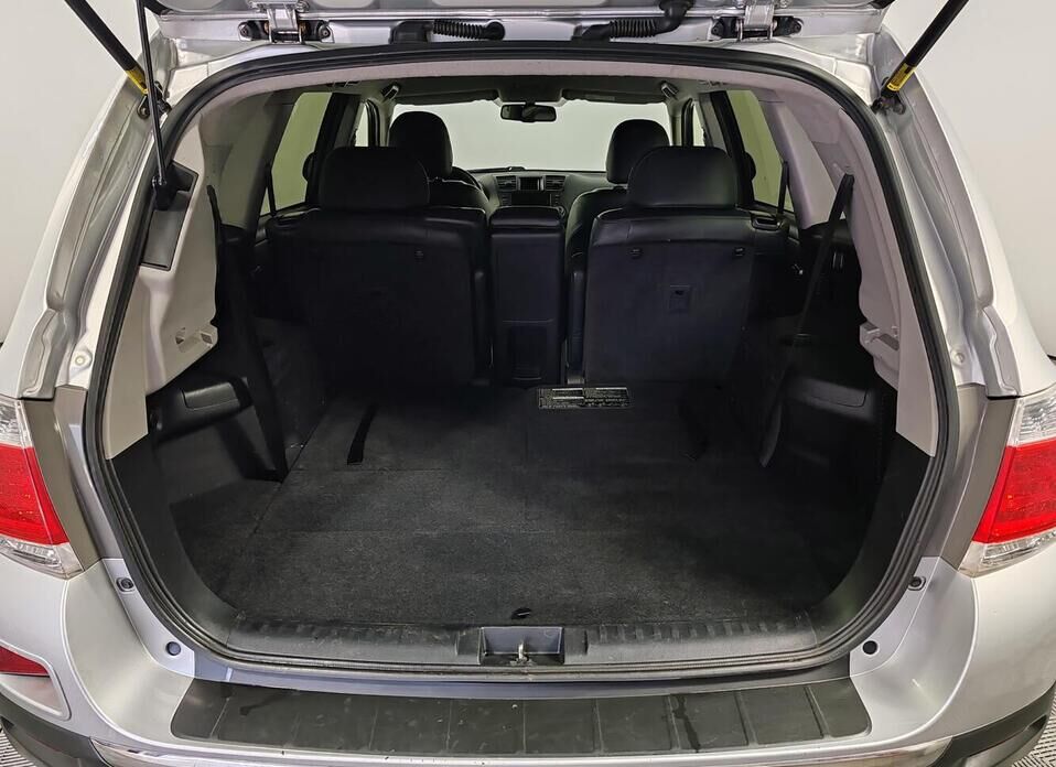 Toyota Highlander 3.5 AT (273 л.с.) 4WD