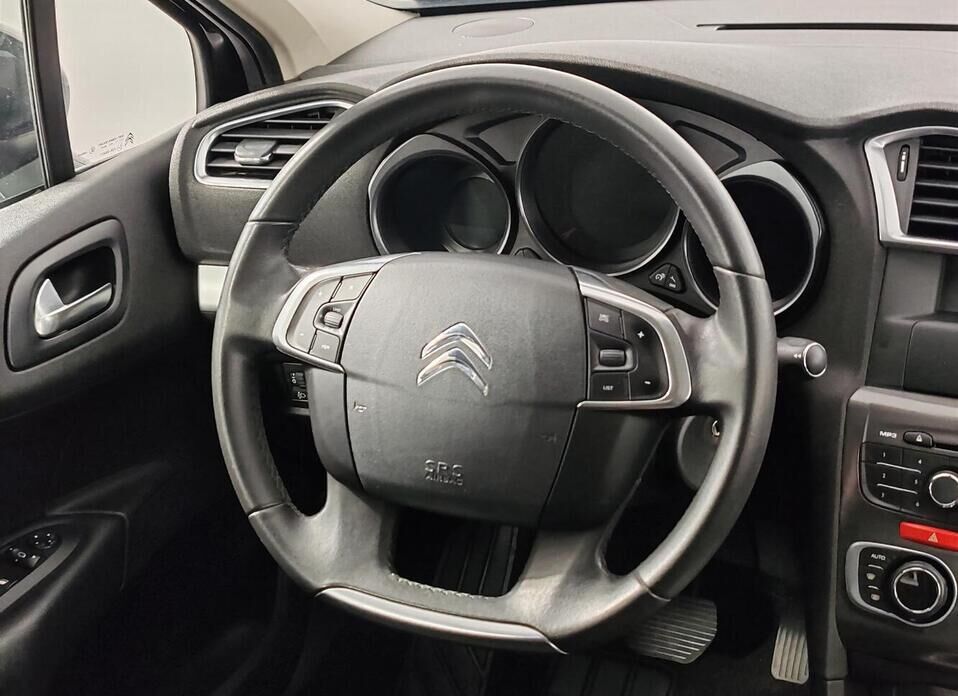 Citroen C4, II 1.6 AT (120 л.с.)