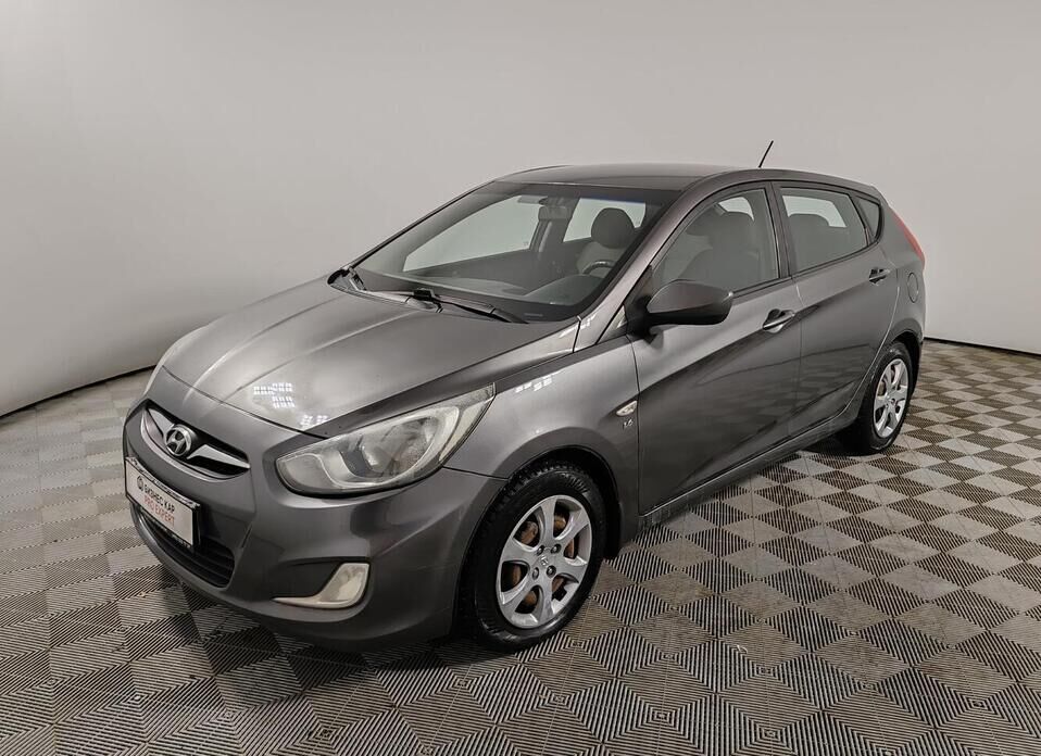 Hyundai Solaris, I 1.6 AT (123 л.с.)