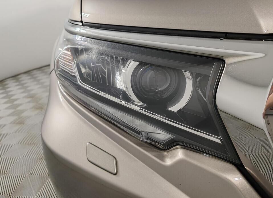Toyota Land Cruiser Prado 2.8d AT (177 л.с.) 4WD