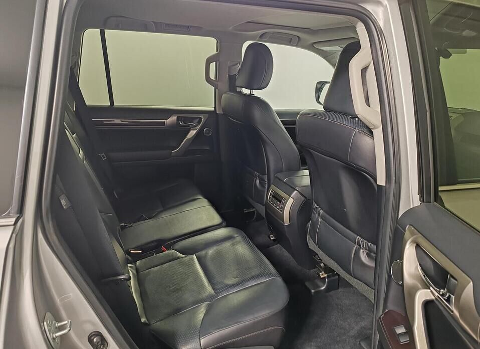 Lexus GX, II Рестайлинг 460 4.6 AT (296 л.с.) 4WD