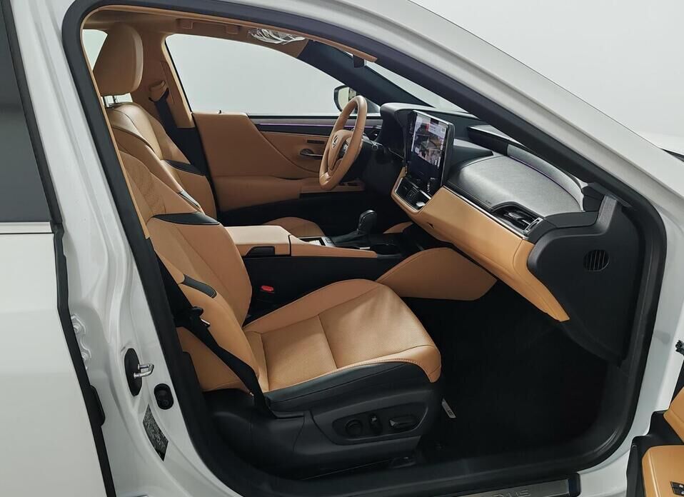 Lexus ES, VII Рестайлинг 2 200 2.0 CVT (173 л.с.)