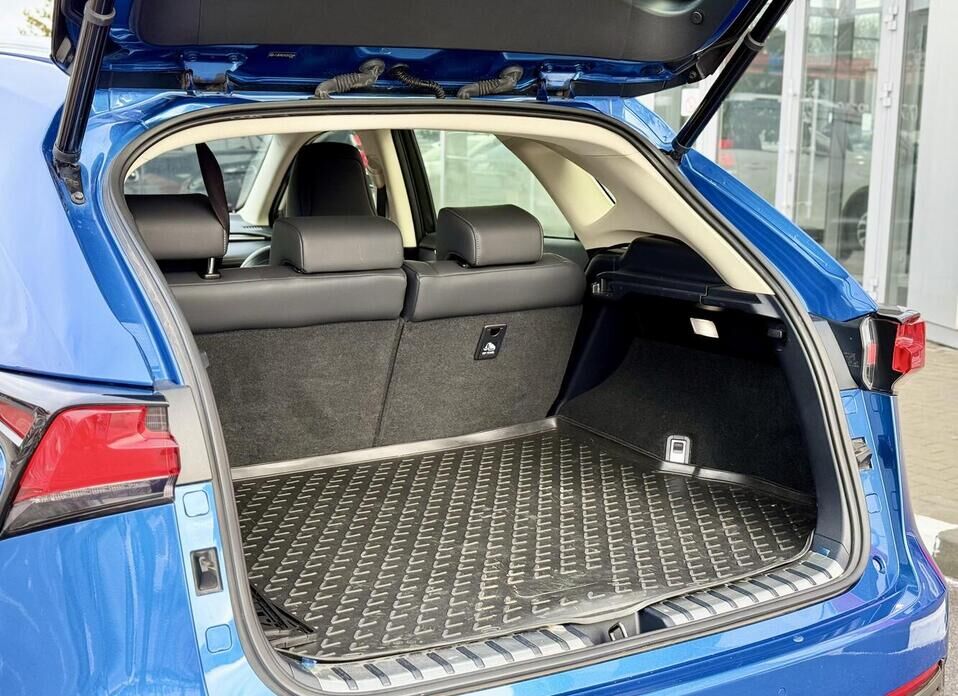 Lexus NX, I Рестайлинг 200 2.0 CVT (150 л.с.) 4WD