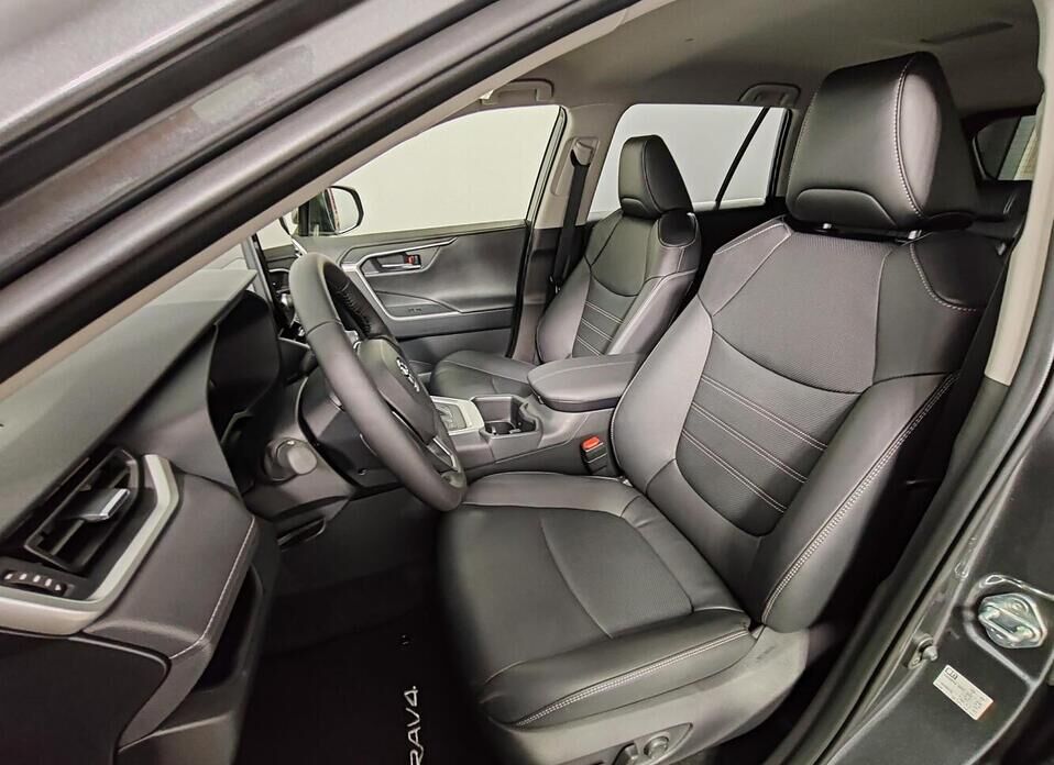 Toyota RAV4, V (XA50) 2.0 CVT (173 л.с.) 4WD