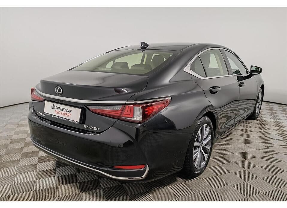 Lexus ES, VII 250 2.5 AT (200 л.с.)