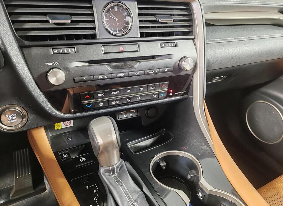 Lexus RX 300 2.0 AT (238 л.с.) 4WD