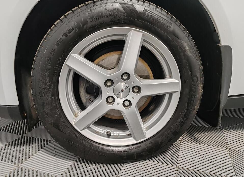 Ford Focus 1.6 AMT (105 л.с.)