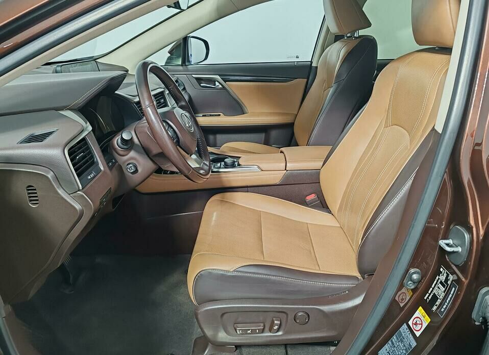 Lexus RX 200t 2.0 AT (238 л.с.) 4WD