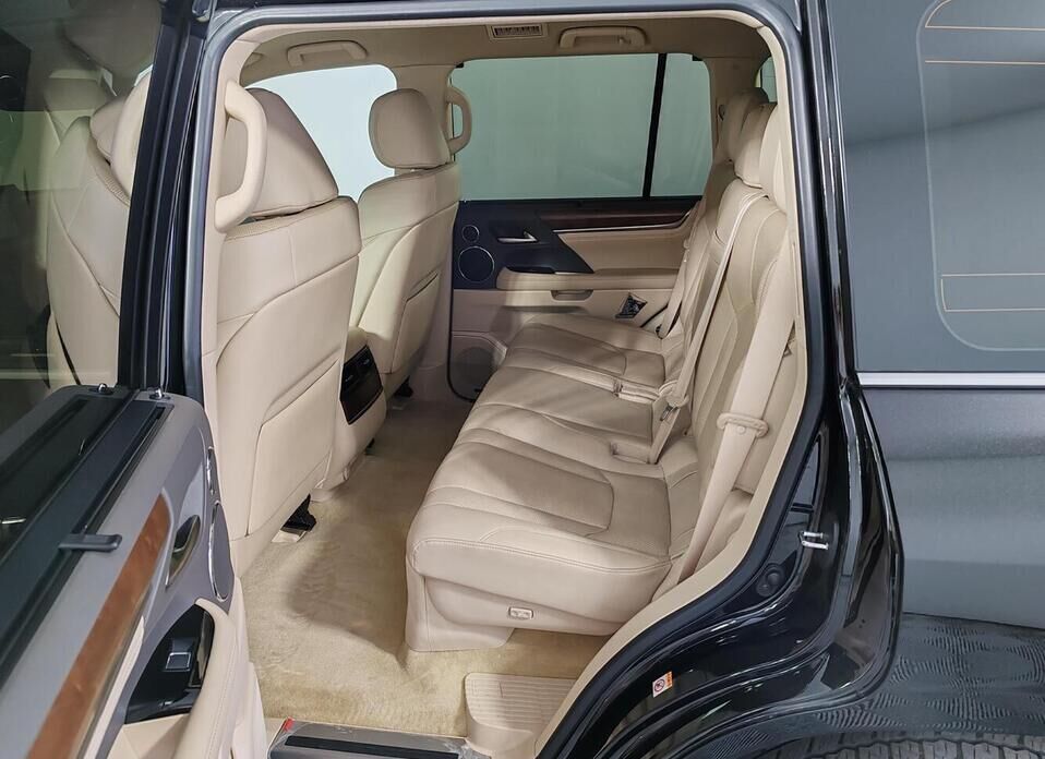 Lexus LX 450d 4.5d AT (272 л.с.) 4WD