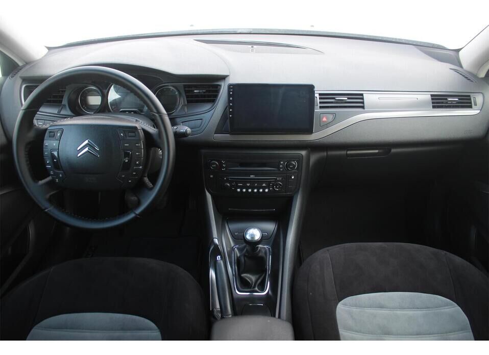 Citroen C5 2.0 MT (140 л.с.)