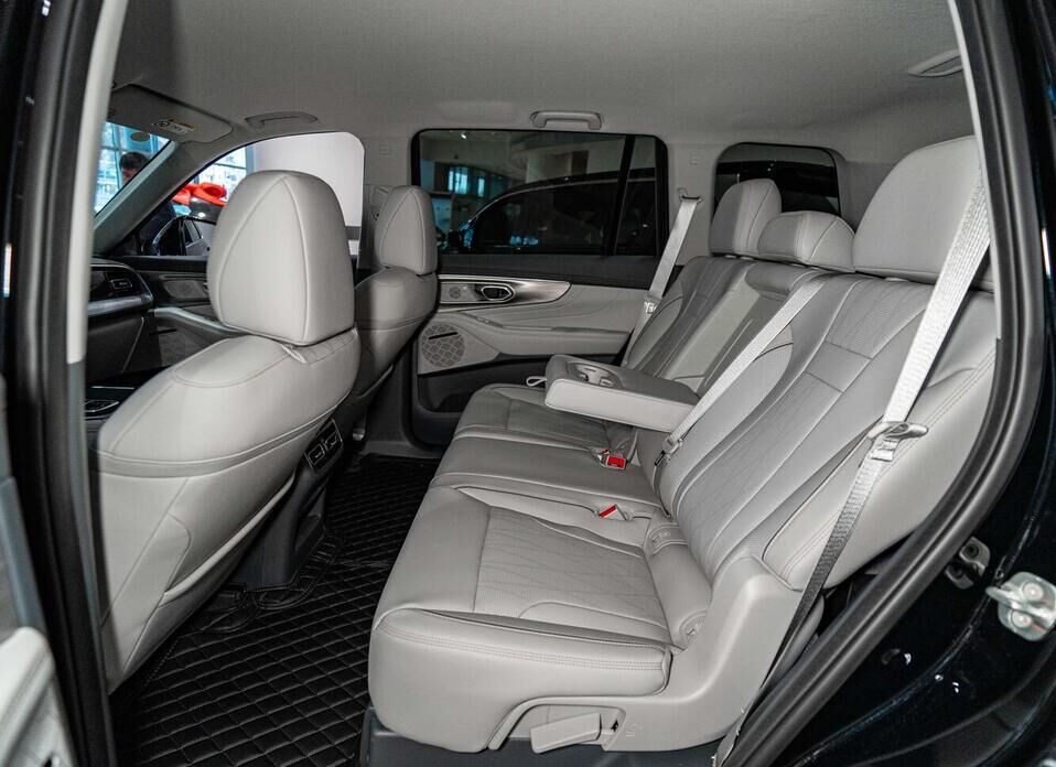 GAC GS8, II 2.0 AT (231 л.с.) 4WD