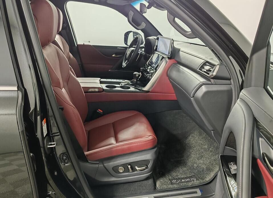 Lexus LX, IV 500d 3.4d AT (299 л.с.) 4WD