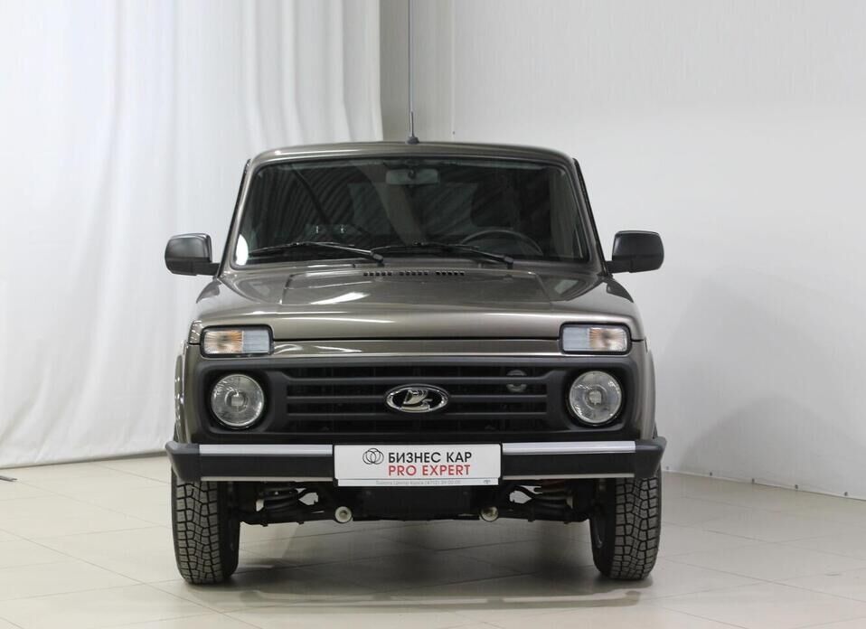 LADA (ВАЗ) Niva Legend 1.7 MT (83 л.с.) 4WD