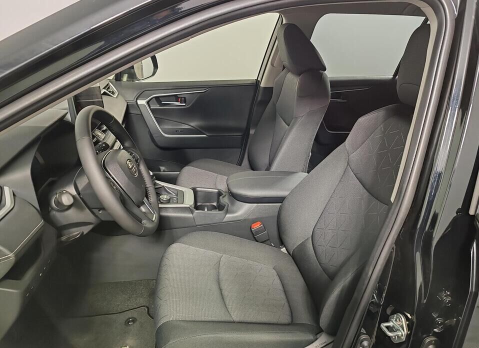 Toyota RAV4, V (XA50) 2.0 CVT (173 л.с.) 4WD