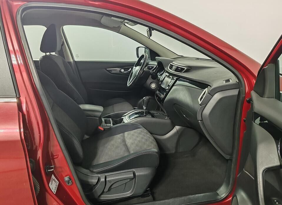 Nissan Qashqai, II 2.0 CVT (144 л.с.)