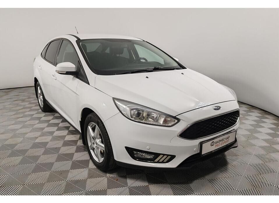 Ford Focus 1.6 AMT (105 л.с.)