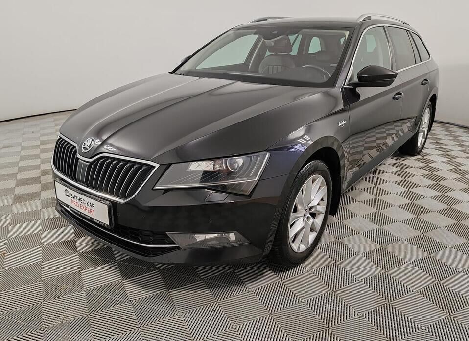 Skoda Superb 2.0 AMT (220 л.с.)