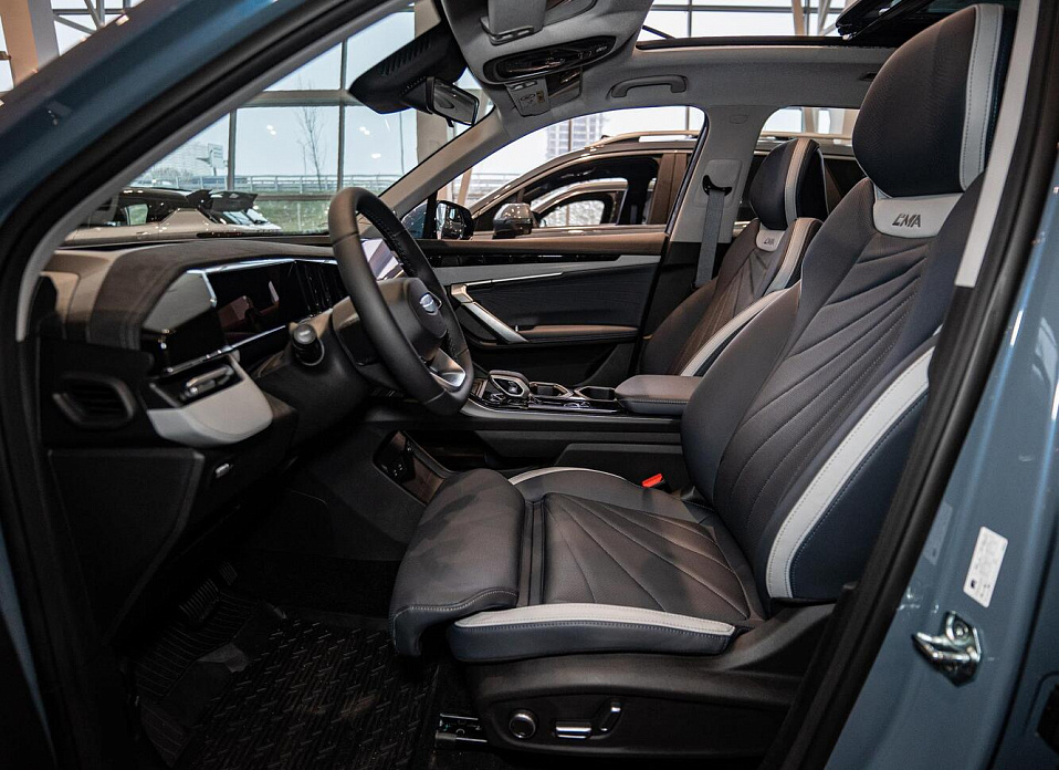 Geely Atlas, II 2.0 AMT (200 л.с.)