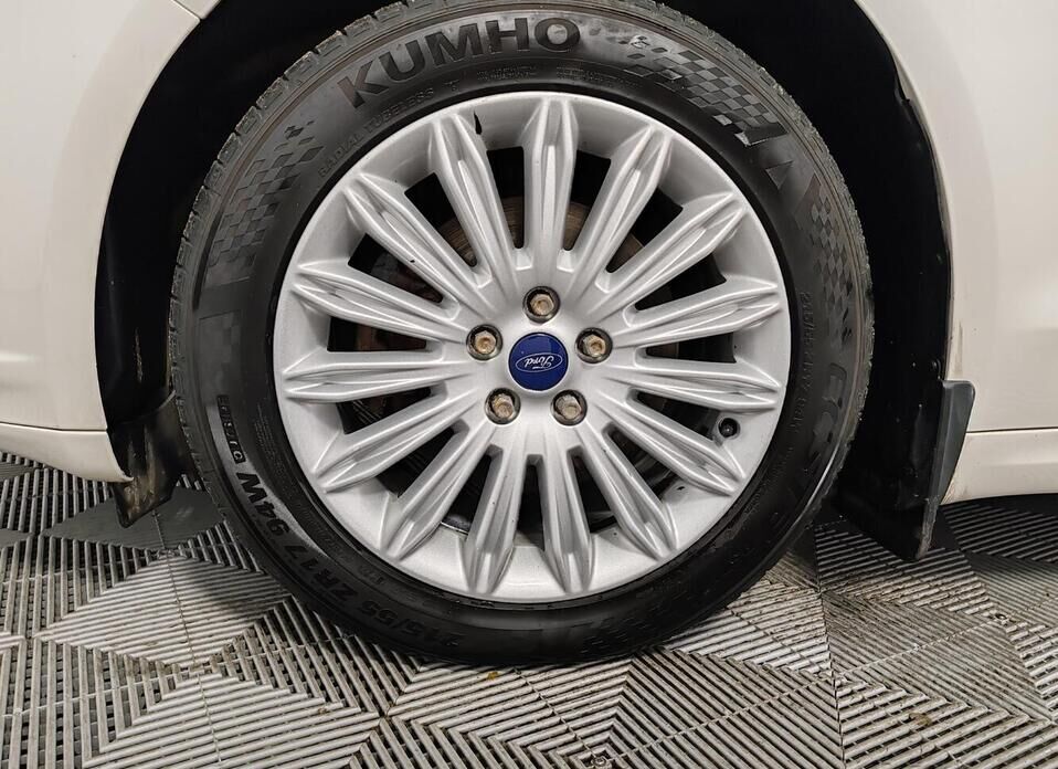 Ford Mondeo 2.5 AT (149 л.с.)