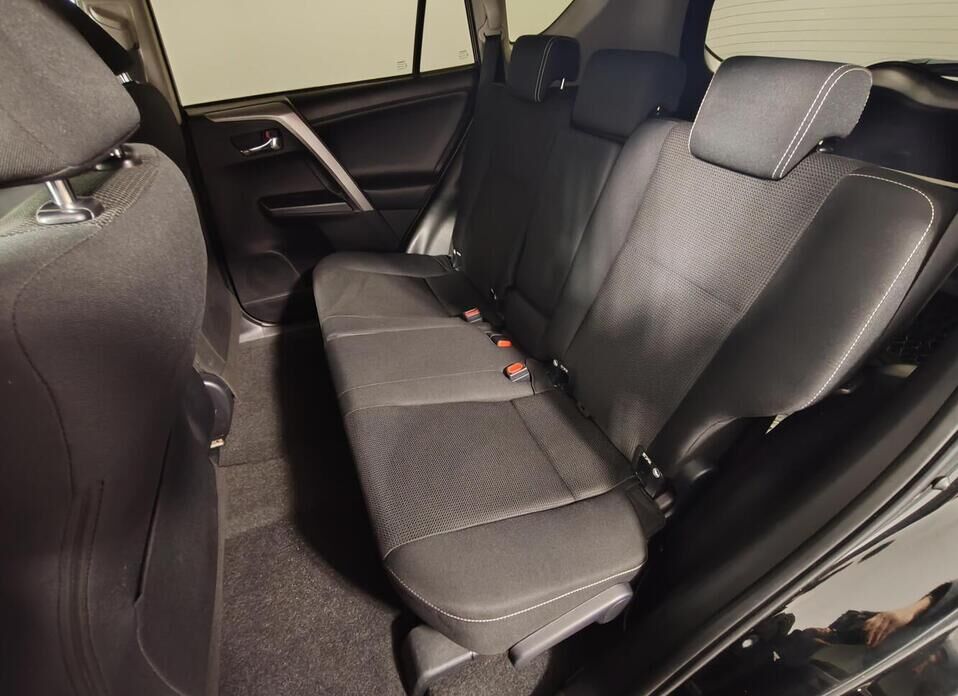 Toyota RAV4, IV (CA40) Рестайлинг 2.0 CVT (146 л.с.) 4WD