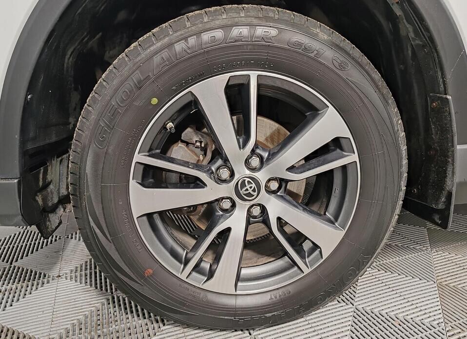 Toyota RAV4 2.0 CVT (146 л.с.) 4WD
