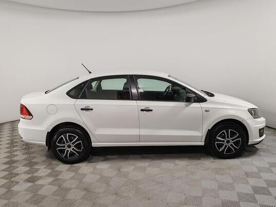 Volkswagen Polo, 2016 г., 259 271 км
